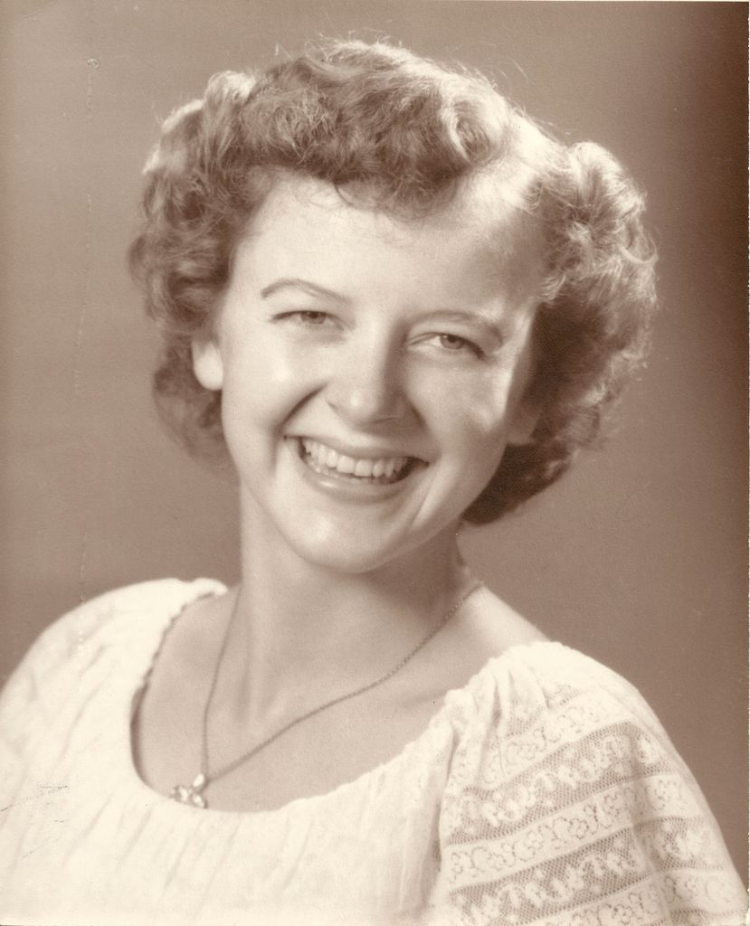 E.  Jeanne (Johnston)  Mccoy
