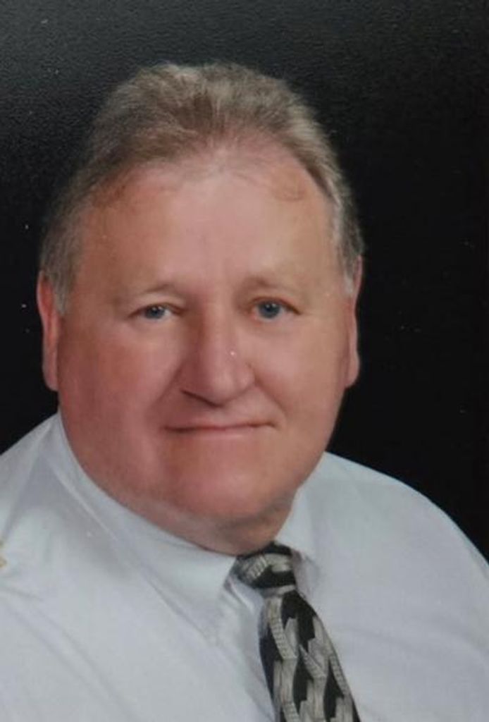 Richard R. Carbon Profile Photo