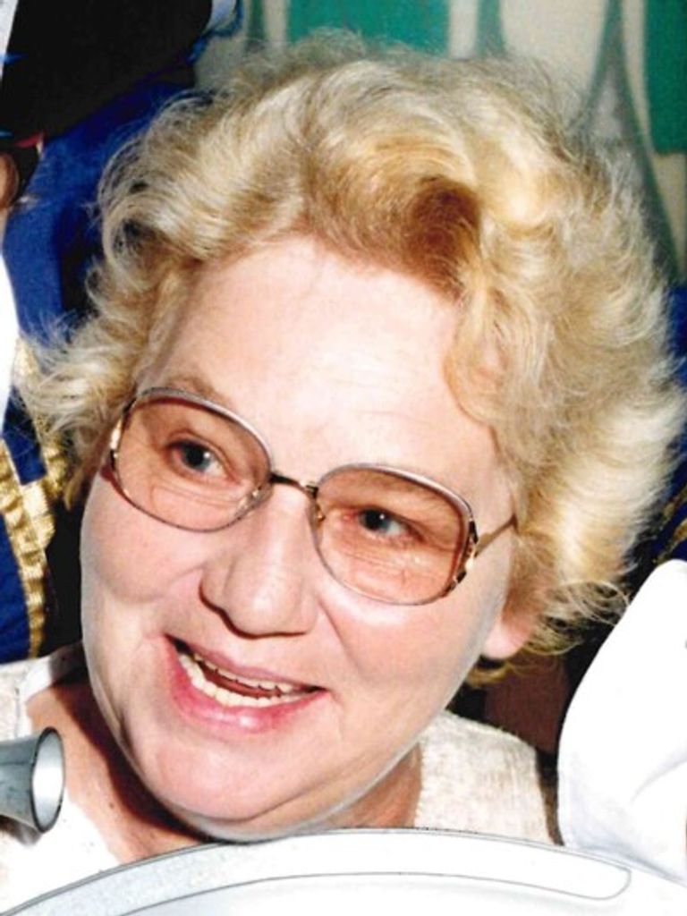 Maxine Elaine Mchenry