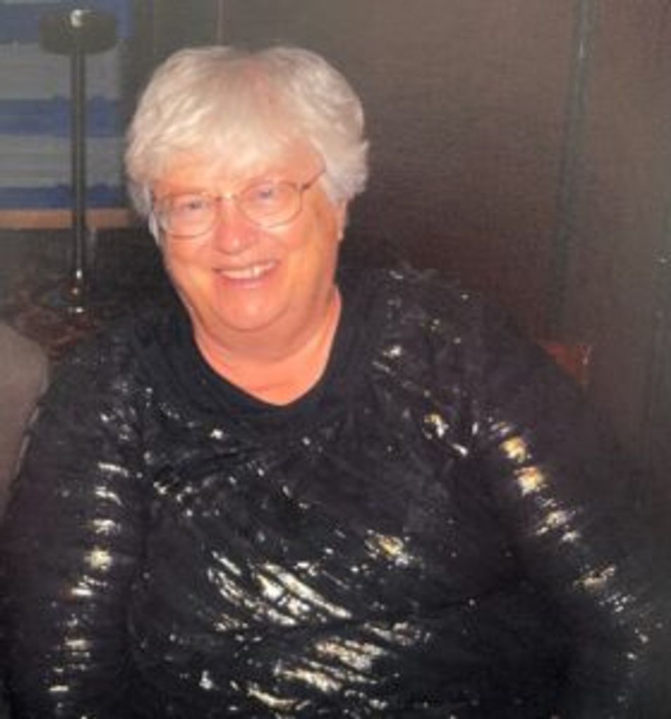 Raedene Sears Mccombs