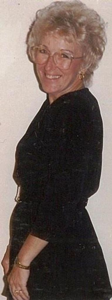 Brona L. (Hobbs) Daub