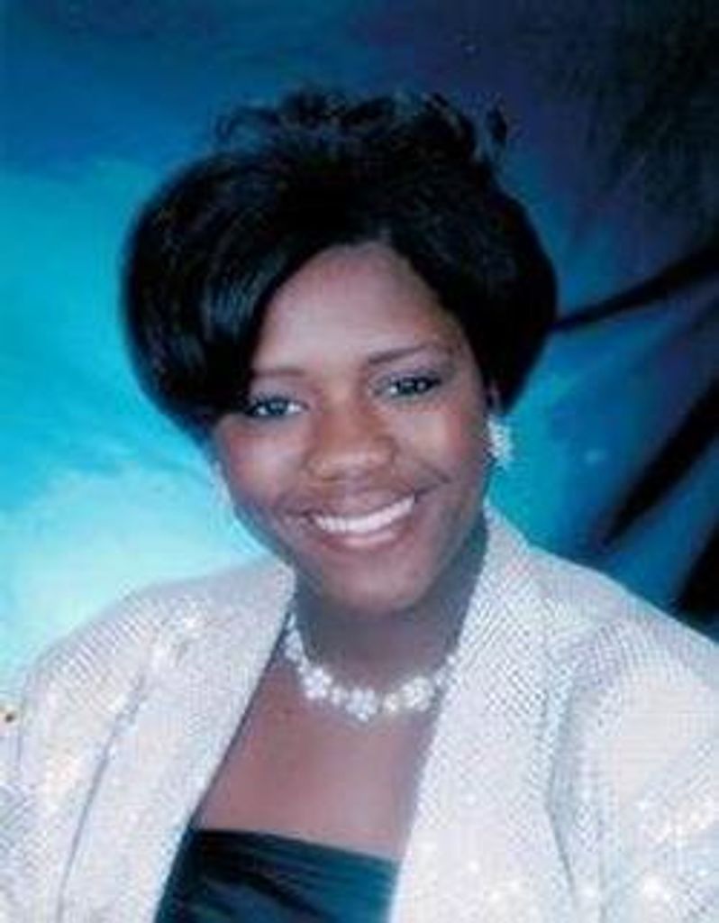 Ashley Nicole Lenoir Profile Photo