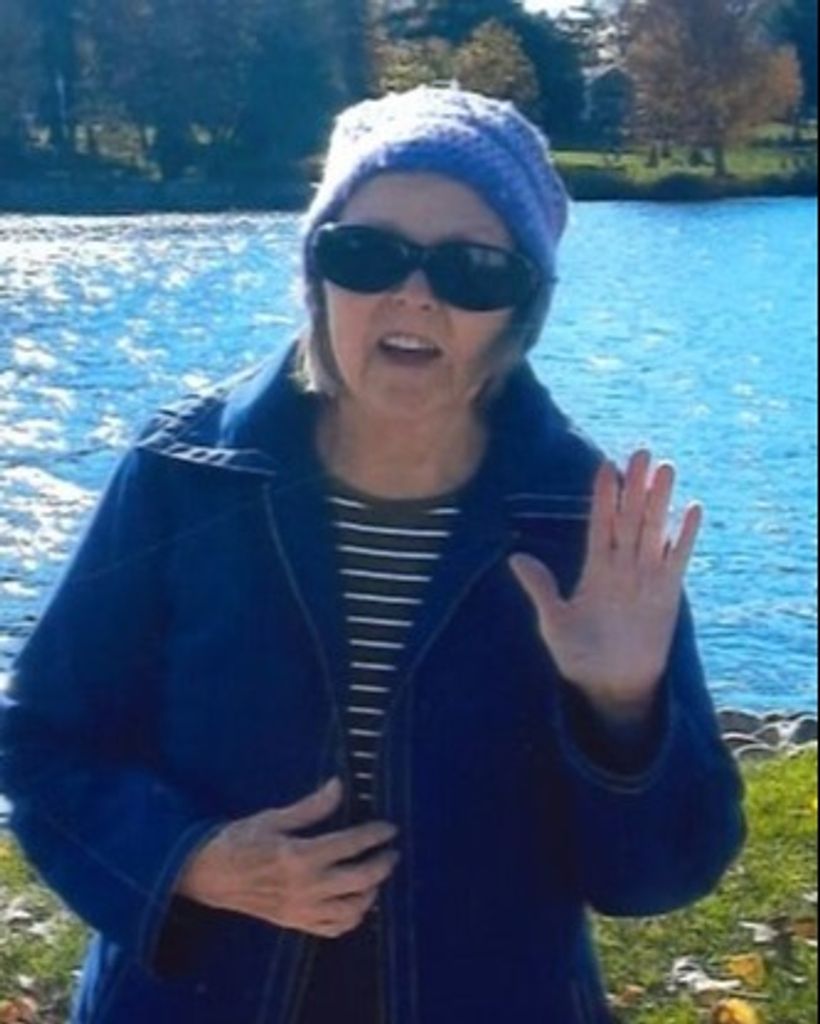 Suzanne Fuller