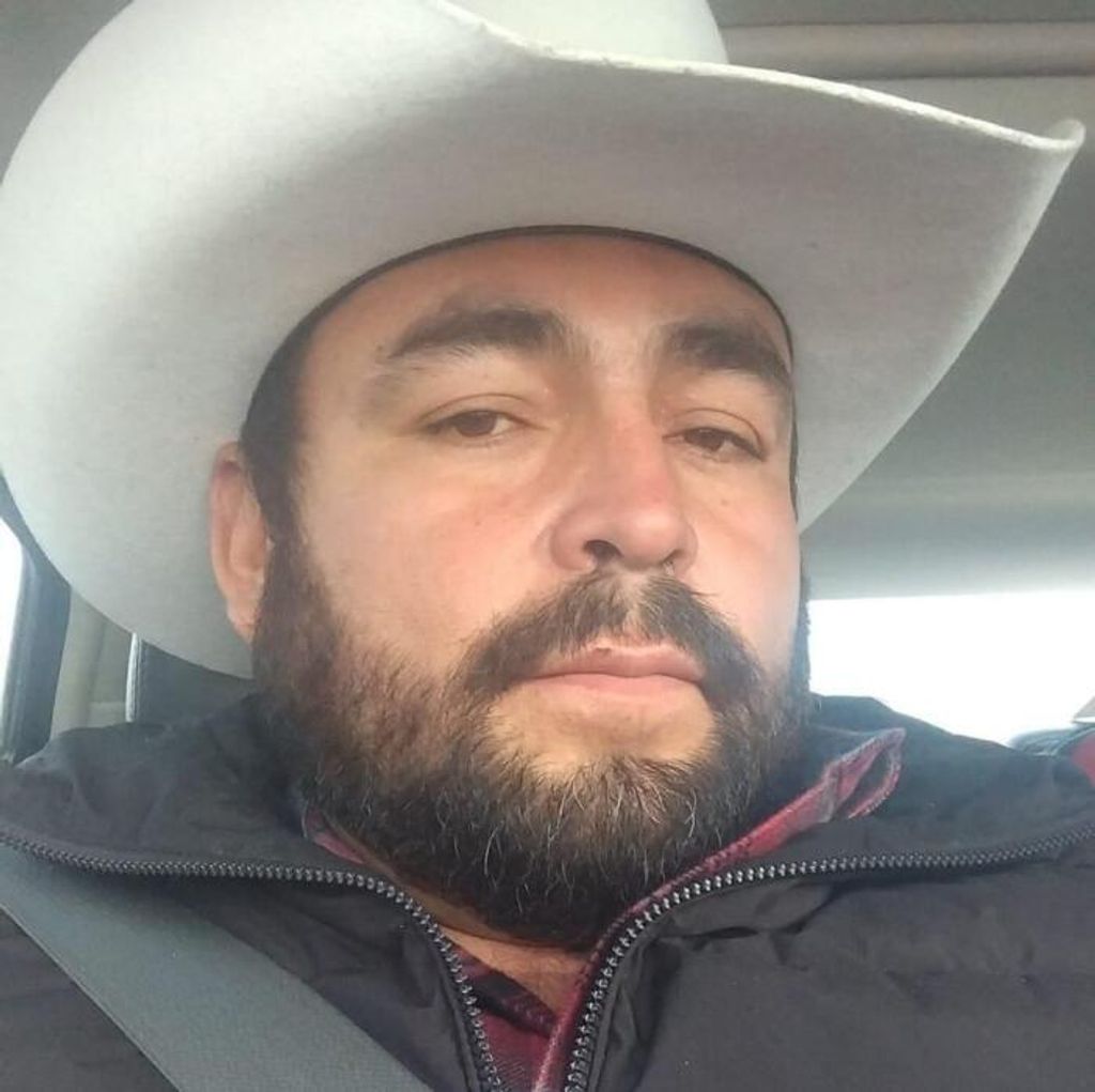 Isaias Perez "Chico" Medellin Profile Photo