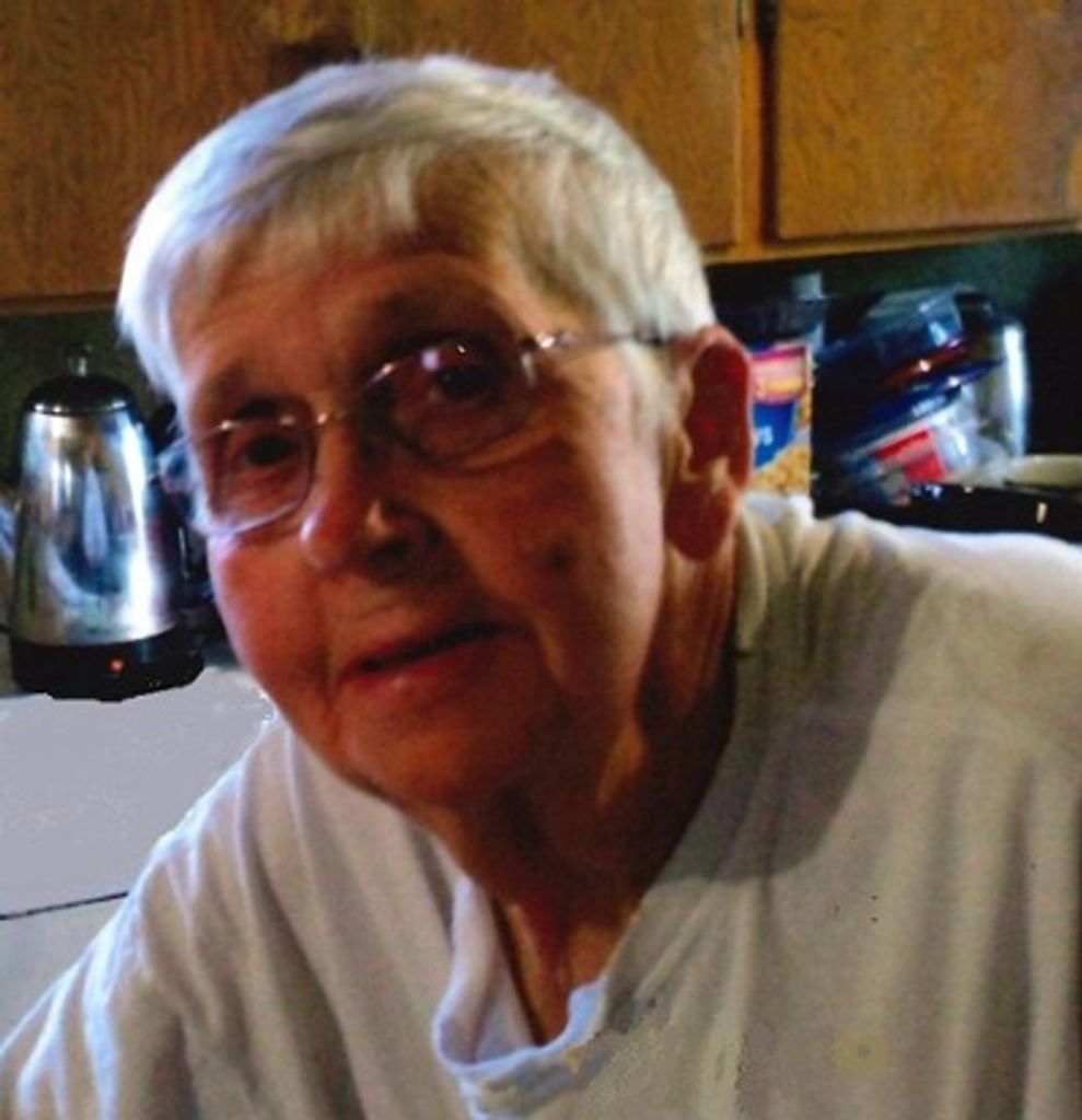 Ann Rose Laqua Profile Photo