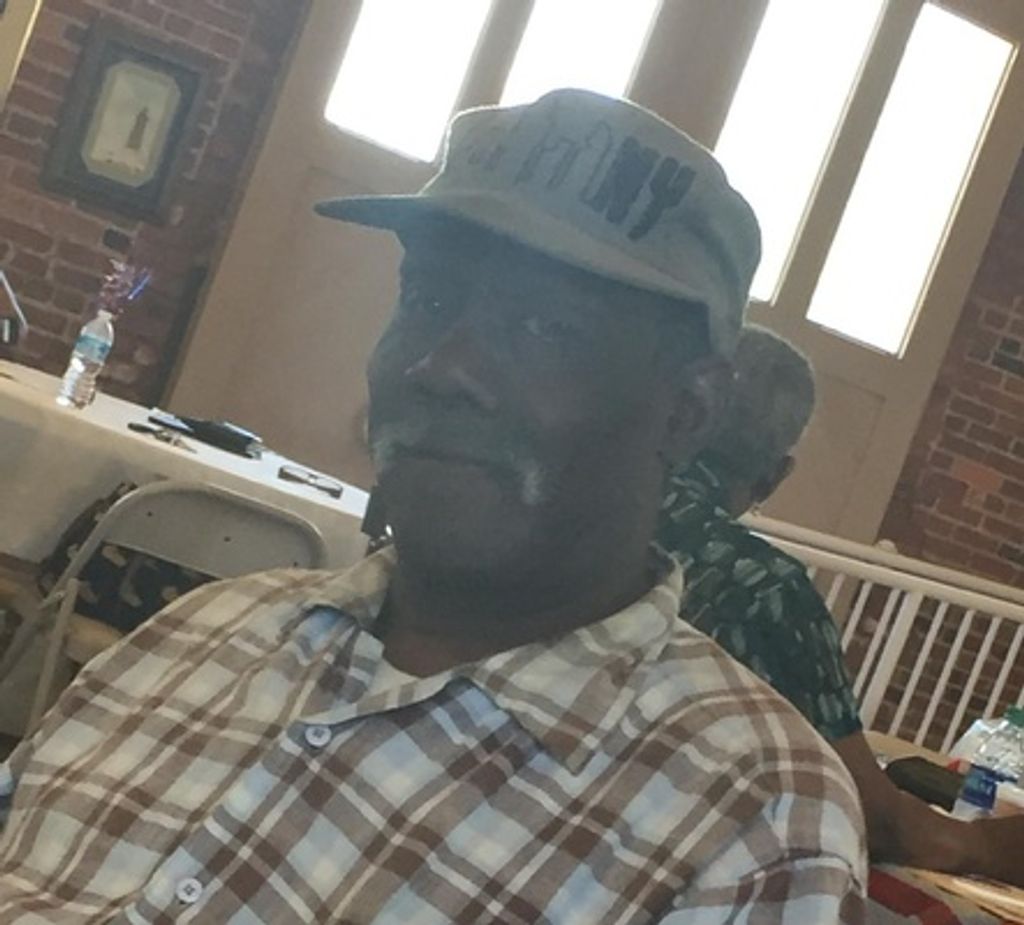 Robert Lee Johnson Profile Photo