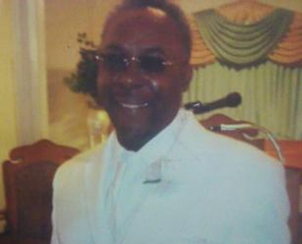 Robert Earl Estell