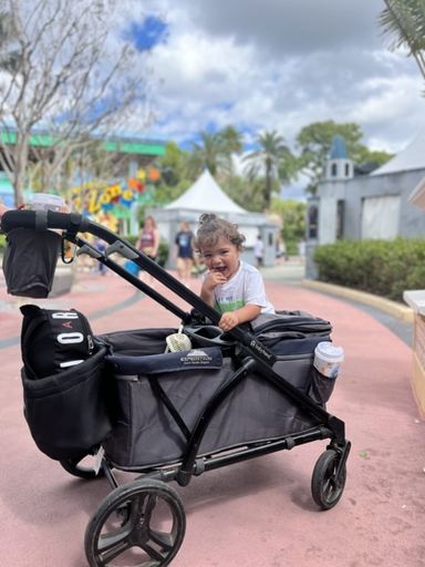 Jaxsyn Davis photo gallery thumbnail 25 of 44