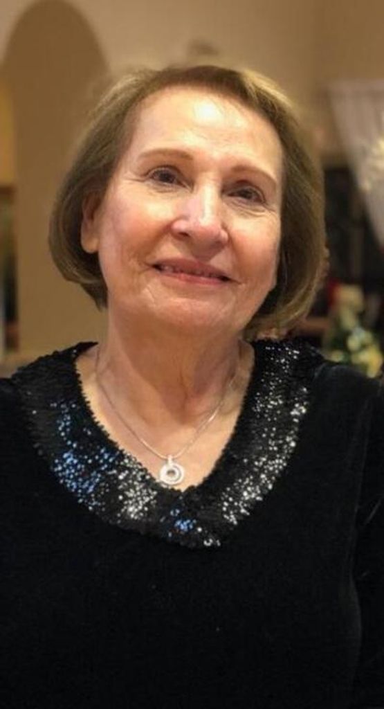 Yolanda Vera Profile Photo
