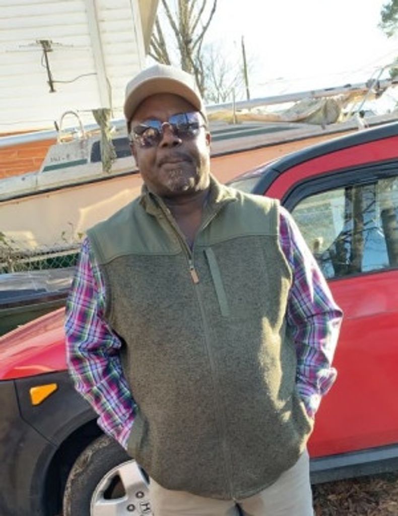 Mr. Freddy Davenport