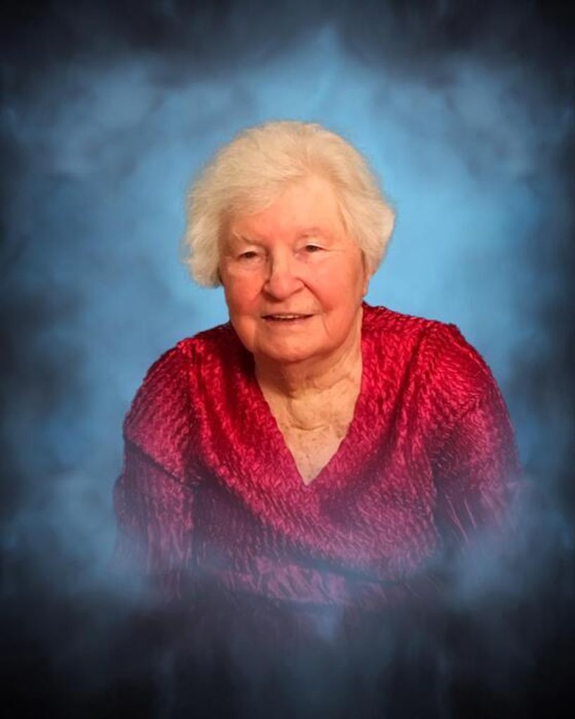 Pauline Tinagero Profile Photo