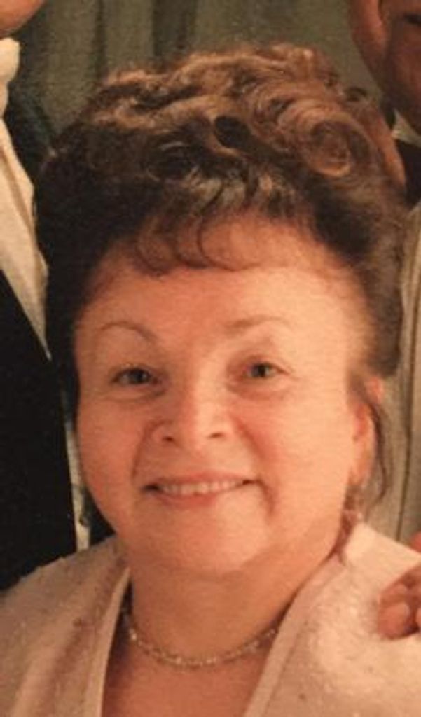 Gregoria "Gloria" Medina
