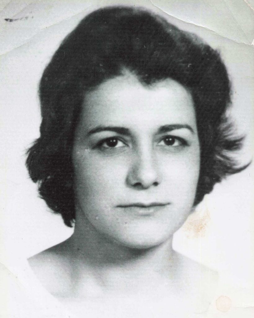 Blanca Elisa Simonian Profile Photo