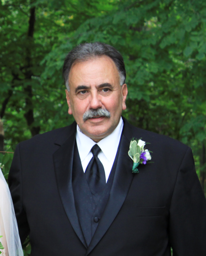 Robert D. Mariano Profile Photo