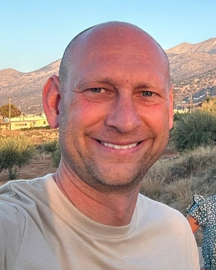 Simon Evan Snellenberger Profile Photo