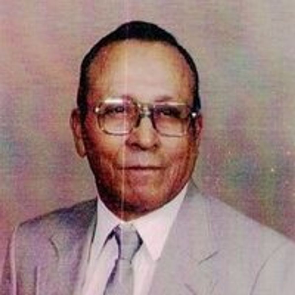 Máximo "Max" V. Maldonado (Plainview)