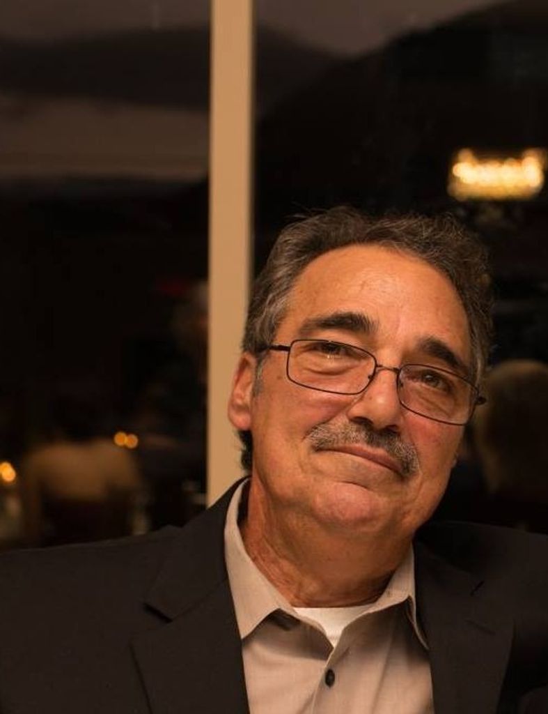 Stephen T. Di Renno Profile Photo