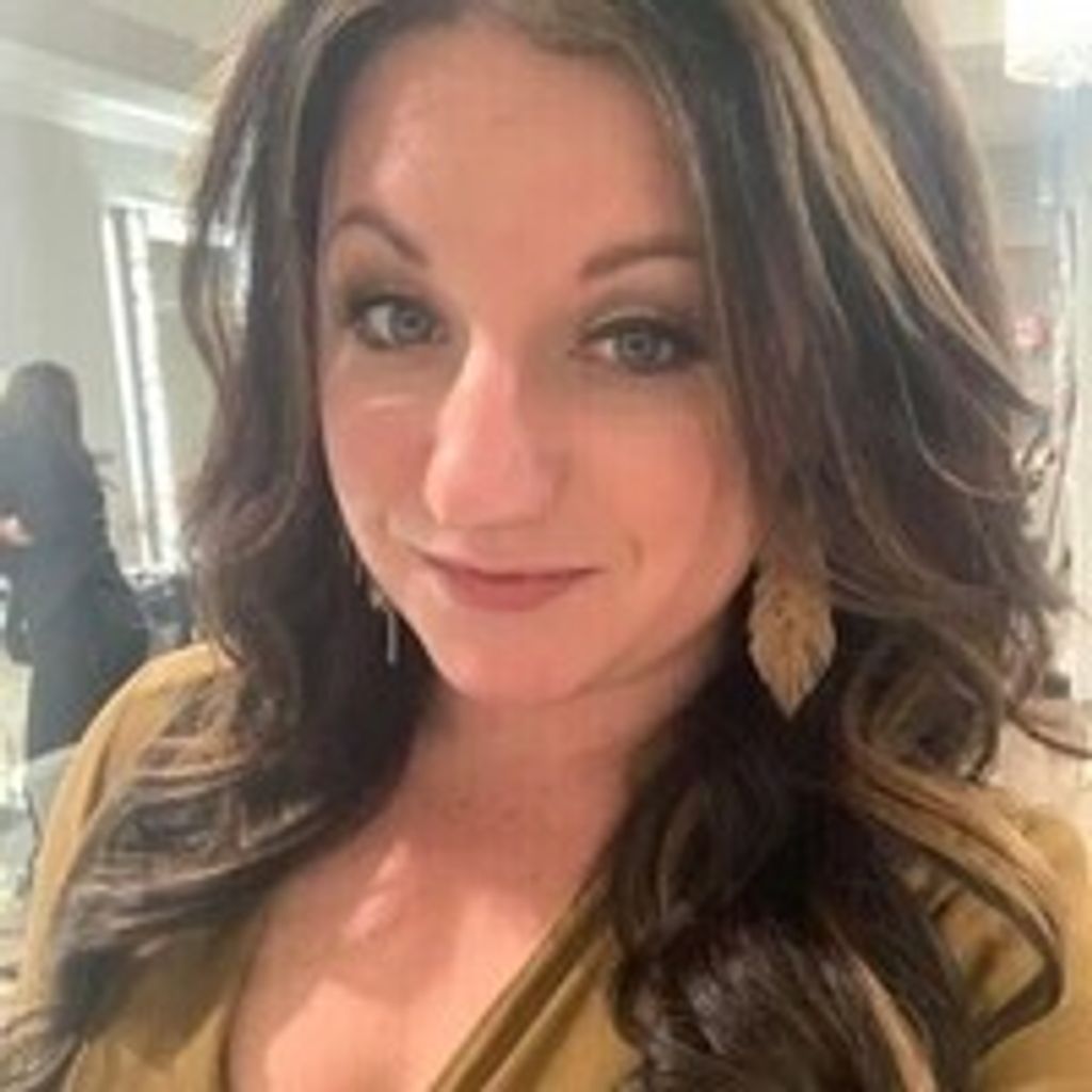 Shannon Lamora Magnano Profile Photo