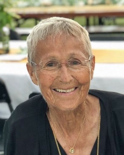 Donna Tix's obituary image