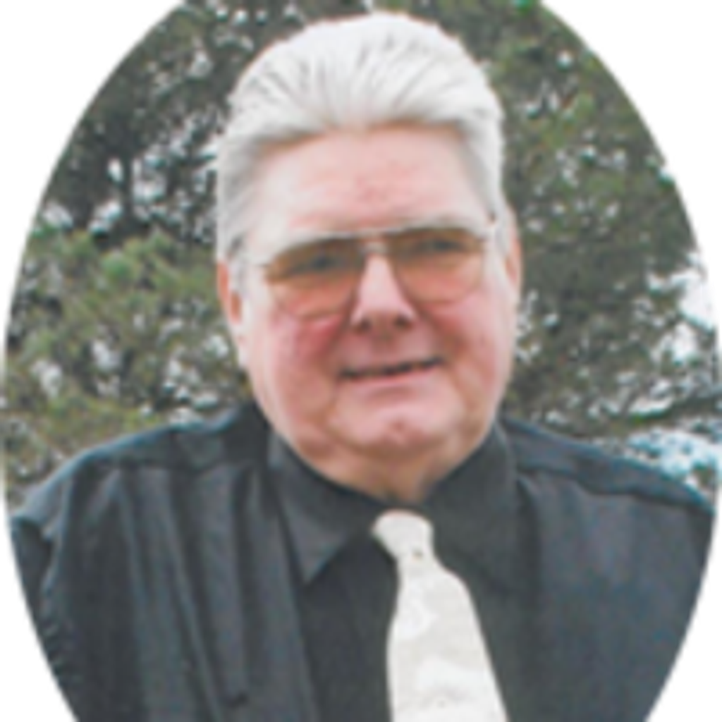 Robert E Stocum