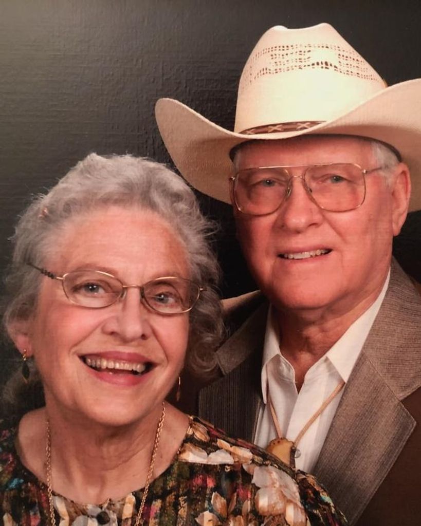 Harold Clay Hoerster Profile Photo