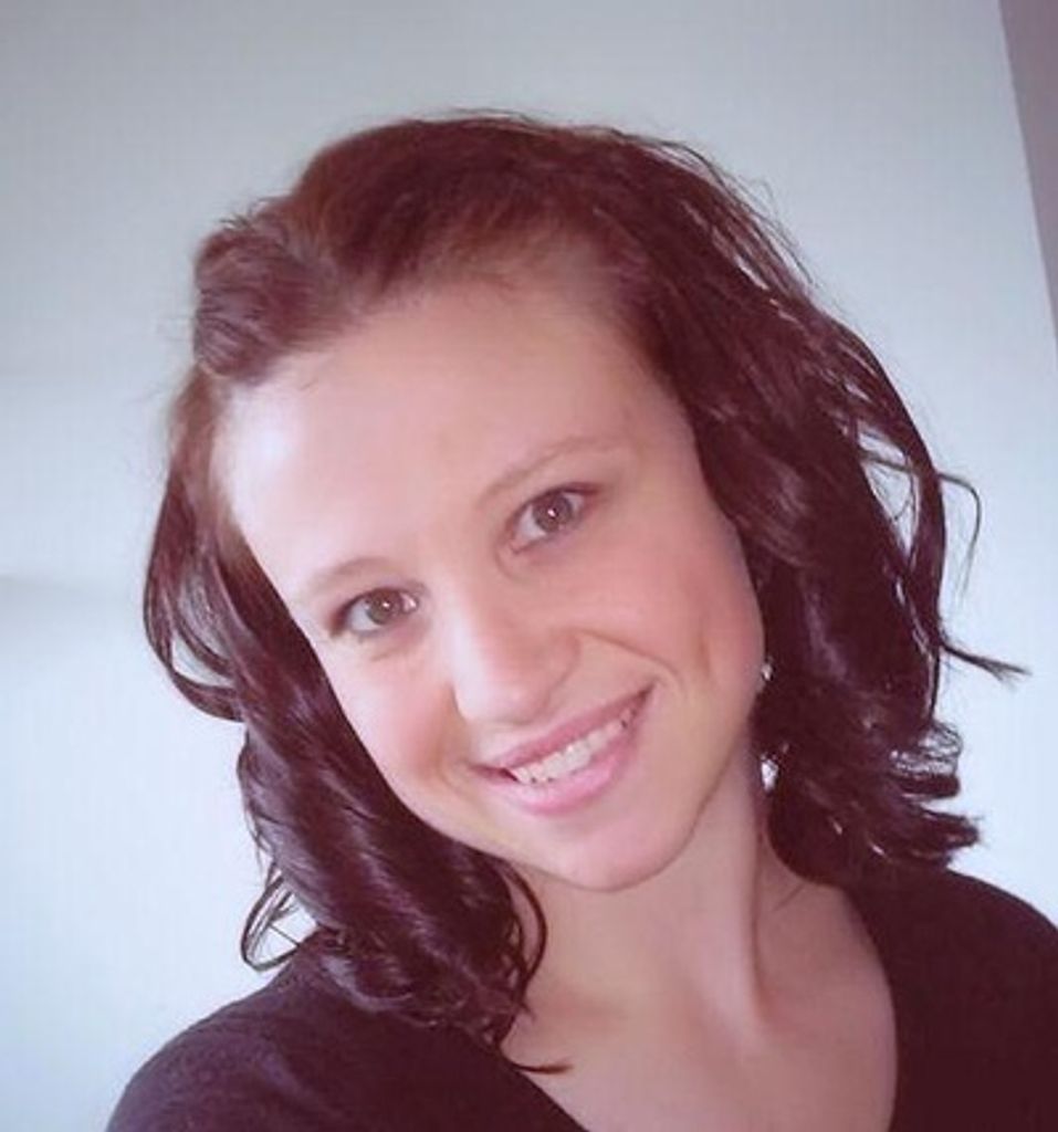 Molly Elosia Wilson Profile Photo