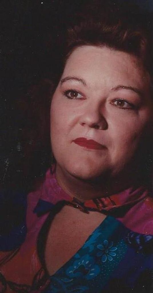 Carmen Luna Profile Photo