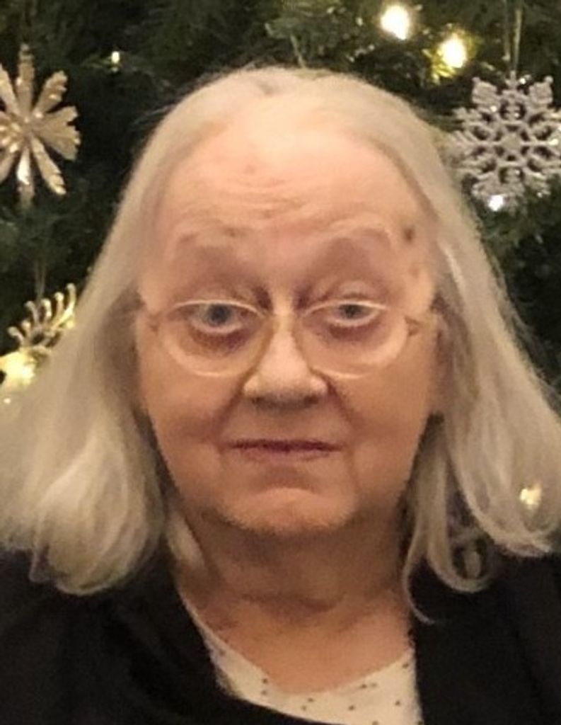 Phyllis Mary (Machnik)  Correia