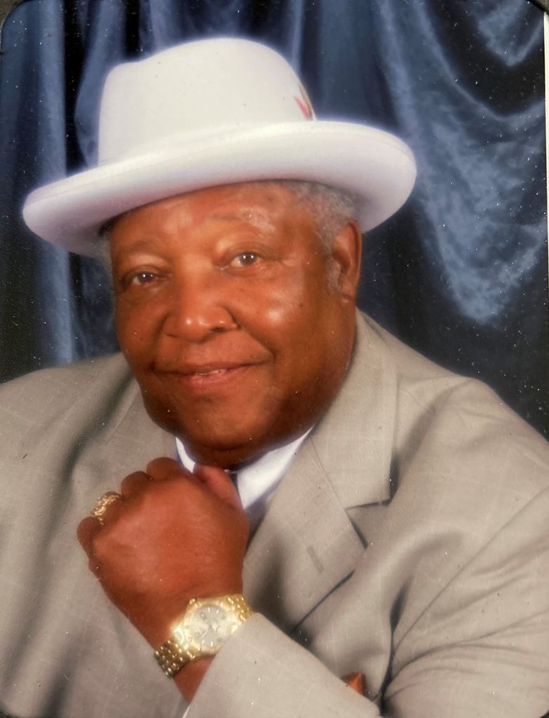 Carl Earl Barnes Profile Photo