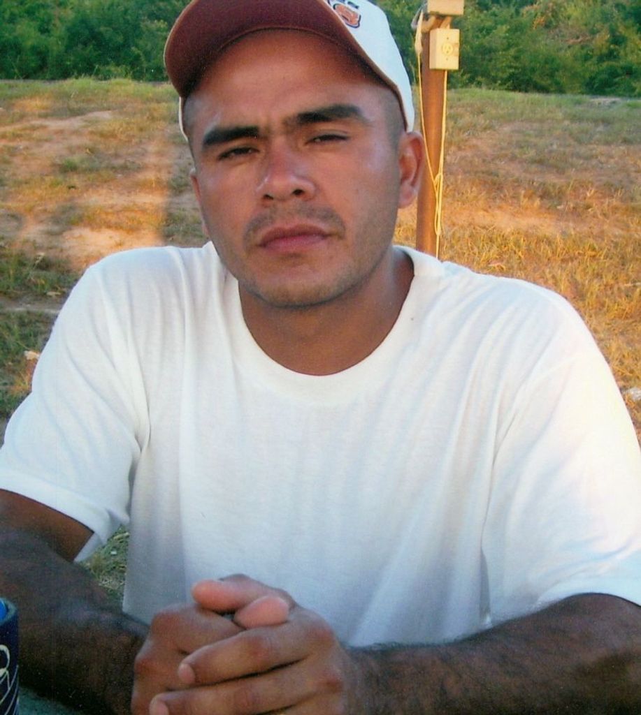 Jose  Luis Preciado
