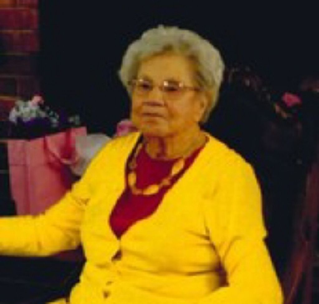 Wanda  Mignon  Russell