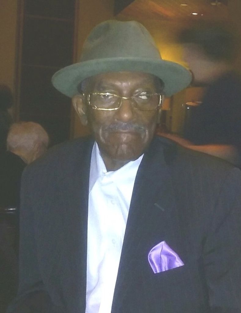 Edward Washington Reynolds, Jr.