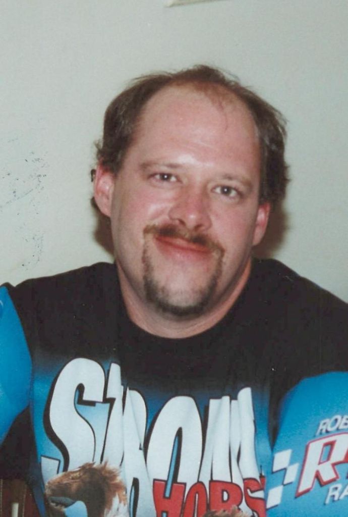 Christopher "Chris" James Shelton Profile Photo