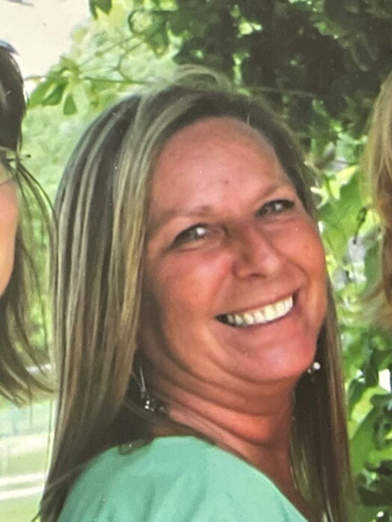 Linda Hewlett