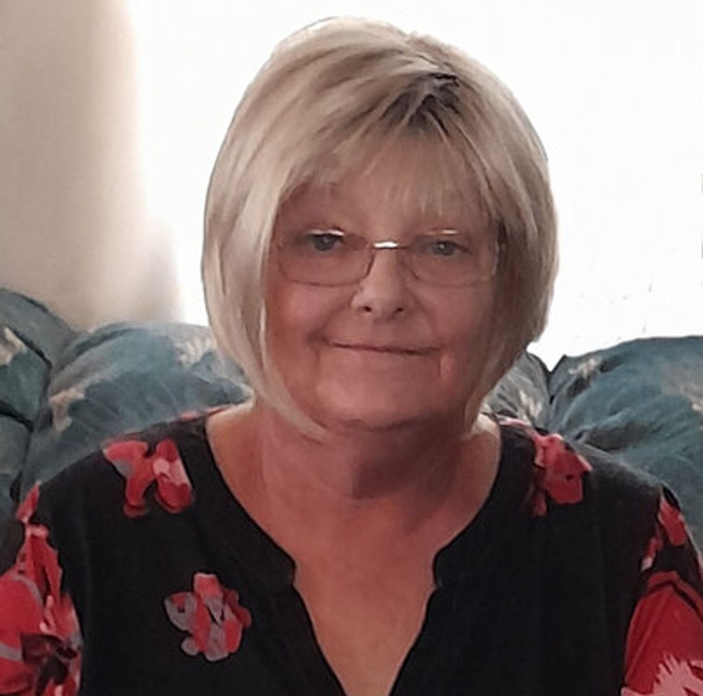 Mary J. Nicholsen