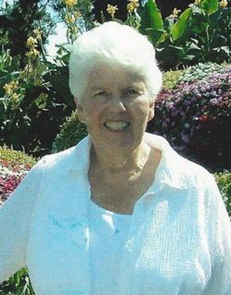 Emma Louise Julian Profile Photo