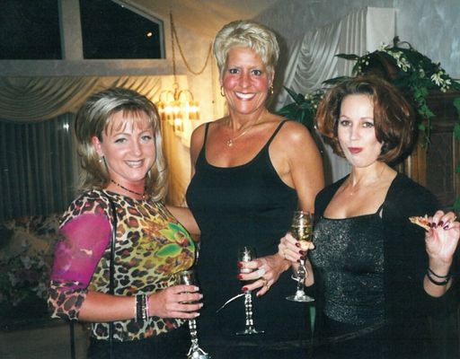 Christine Smith photo gallery thumbnail 18 of 84
