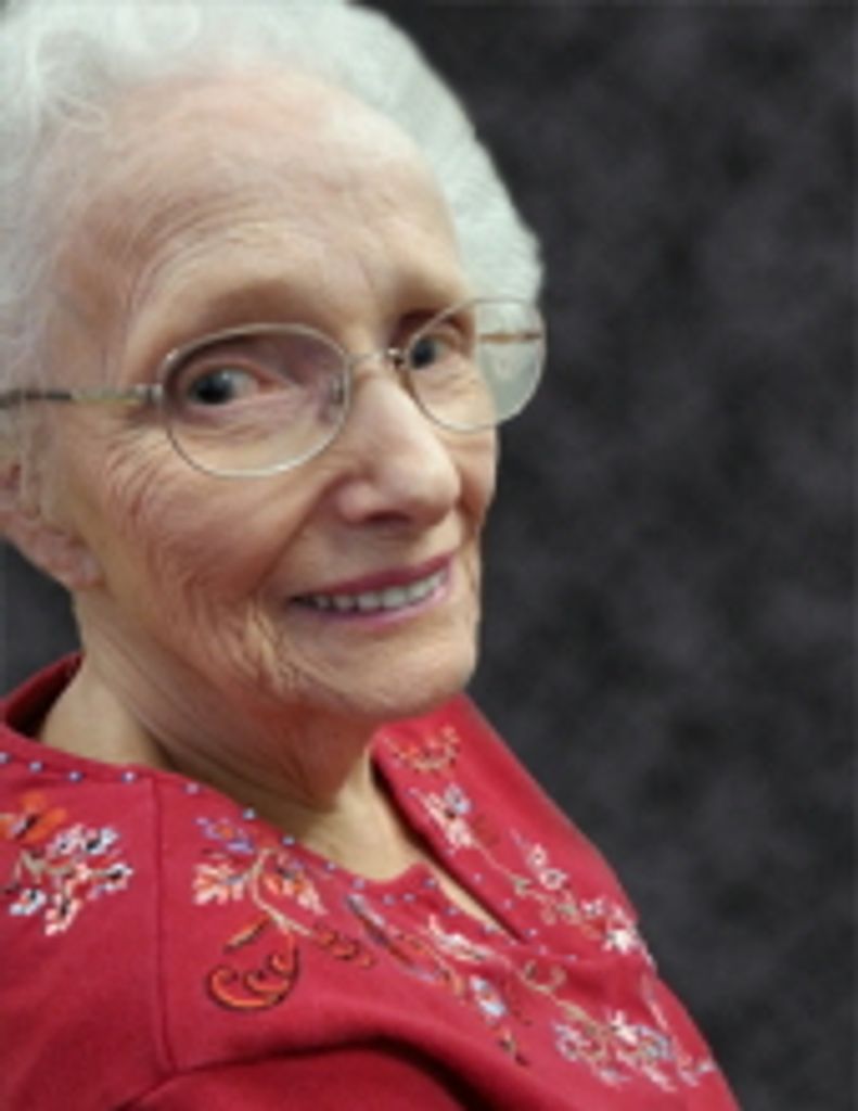Leola "Lee" Eleanor  Pease