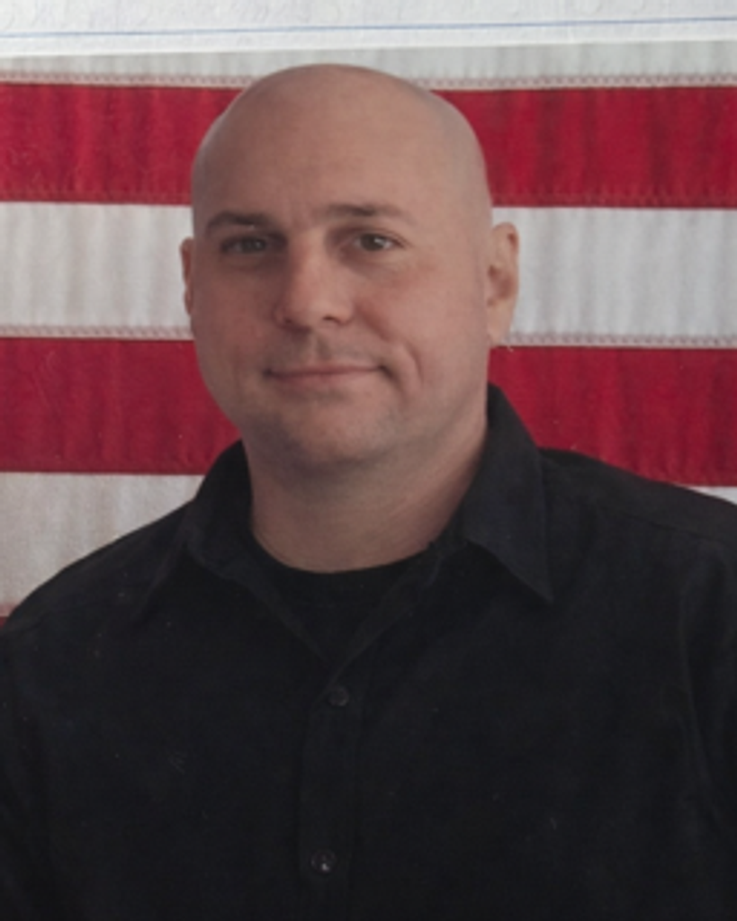 Robert Ellis Hinton II