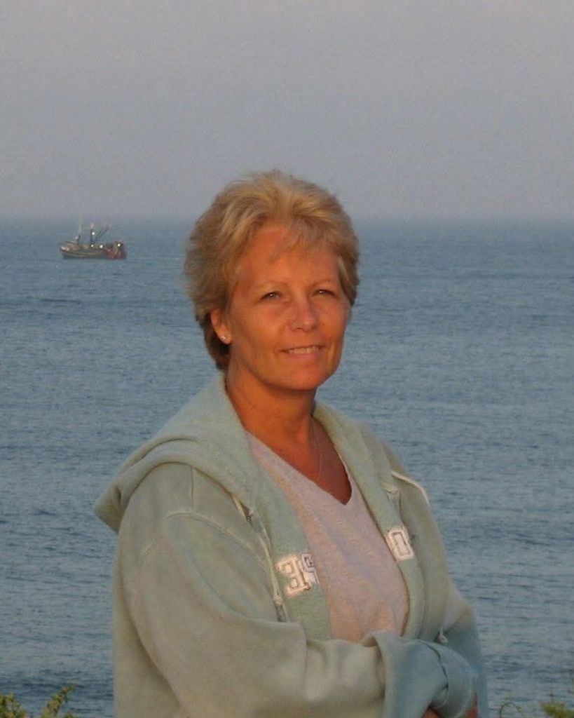 Roberta Moore