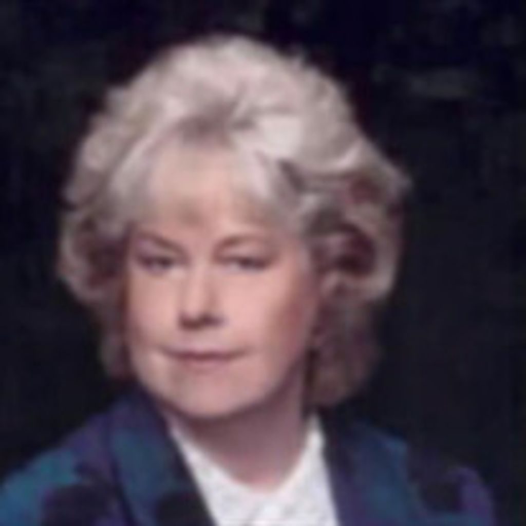 Carolyn Lee