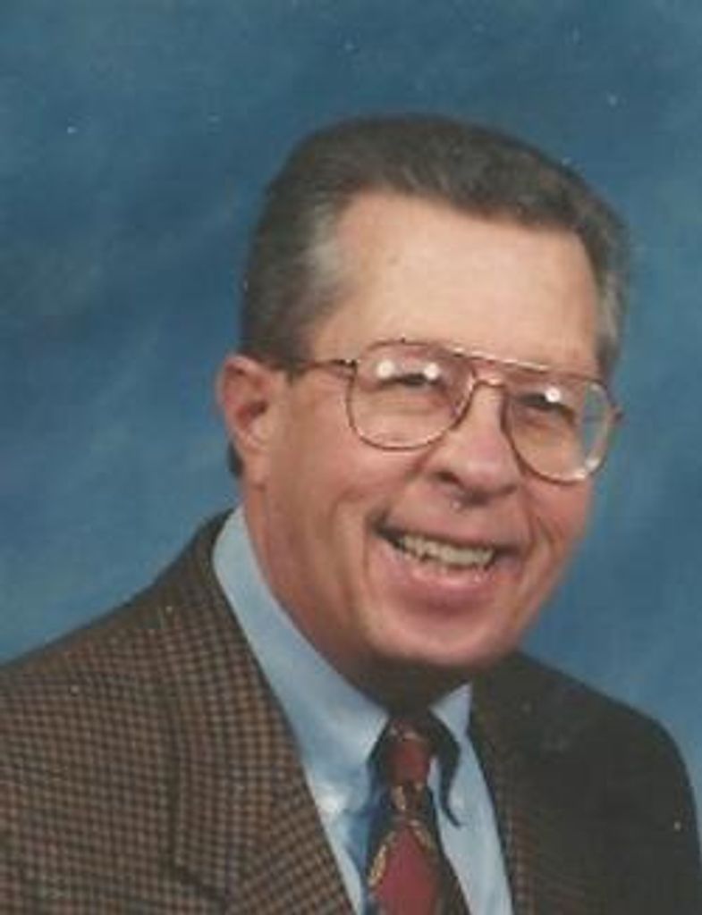Robert "Bob" Emmett Hess