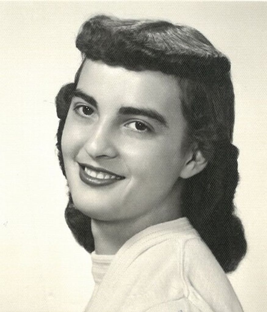 Leona Stastny Profile Photo