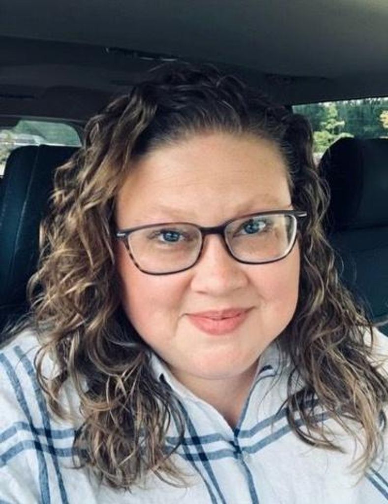 Laura Bailey Devisscher