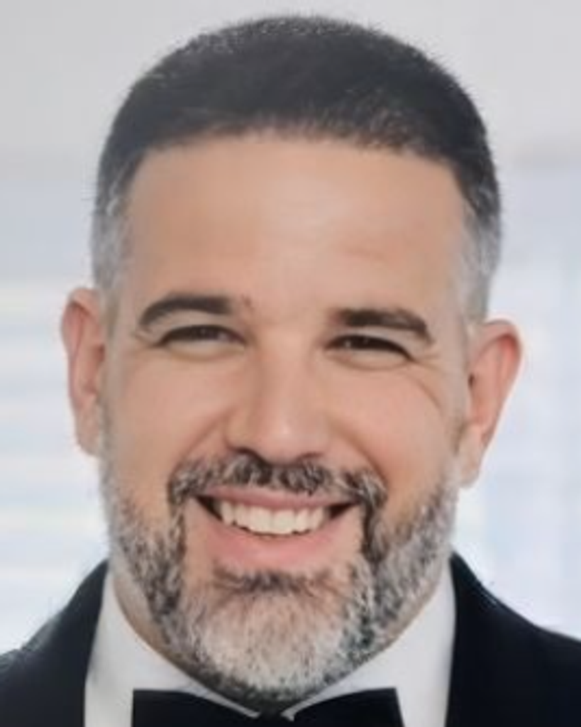 Carlos Salazar Profile Photo