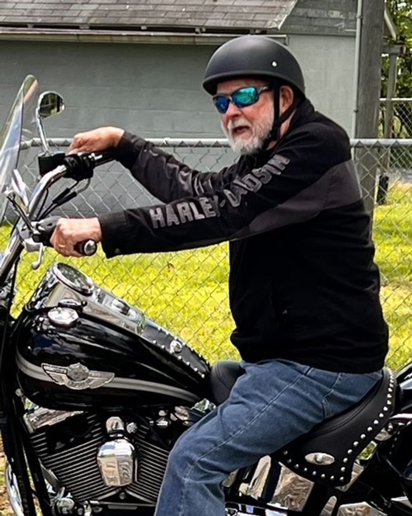 Roland Eugene Palmer Profile Photo