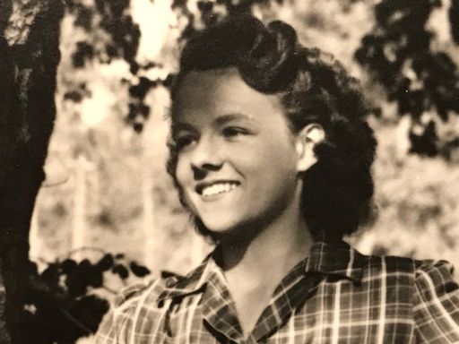Carol Ann (McClary)  Myers photo gallery thumbnail 54 of 67