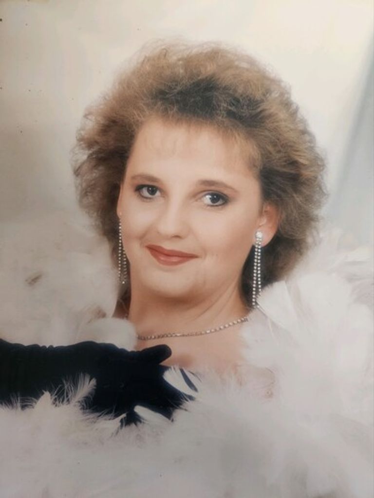 Julia Waldo Profile Photo