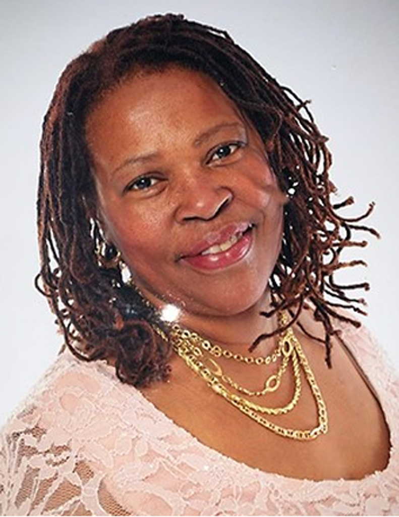Vonda  Delaine Woods