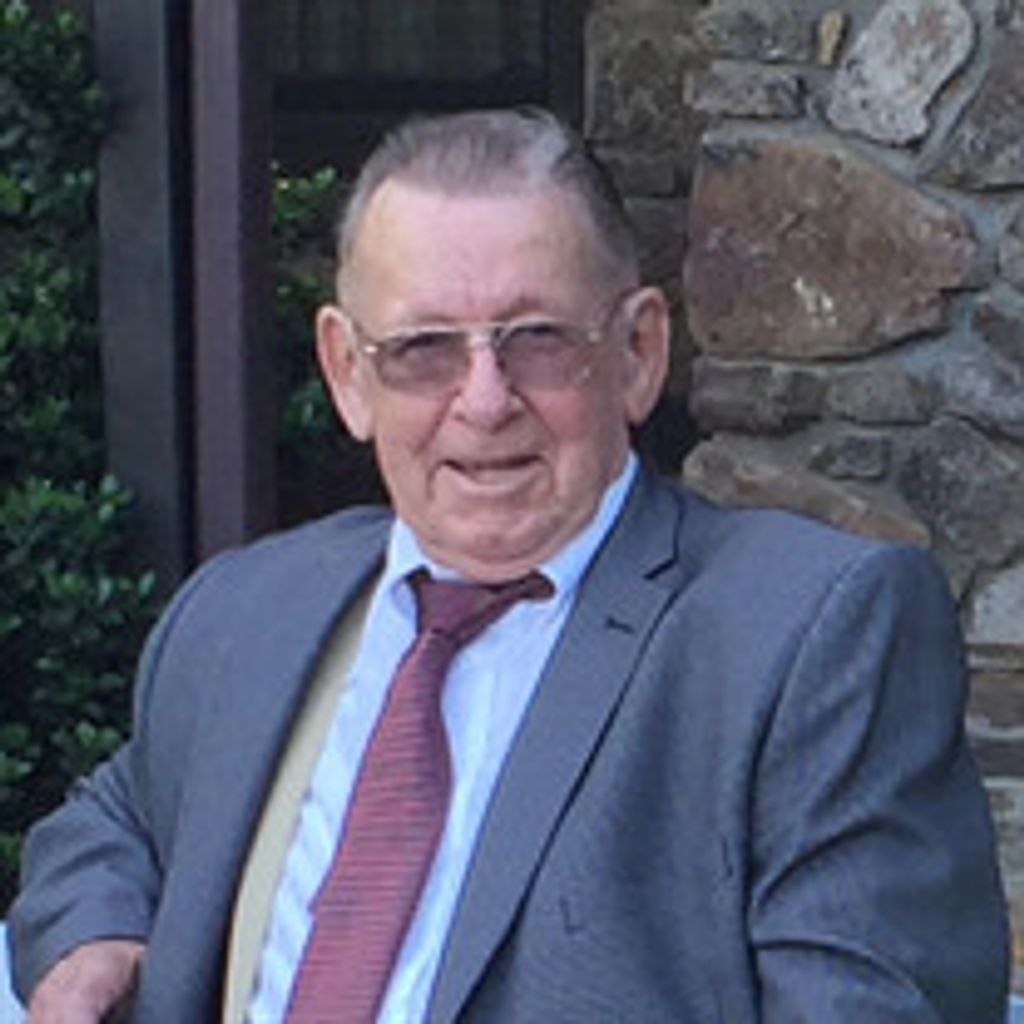 Eulon "Lee" Dunn